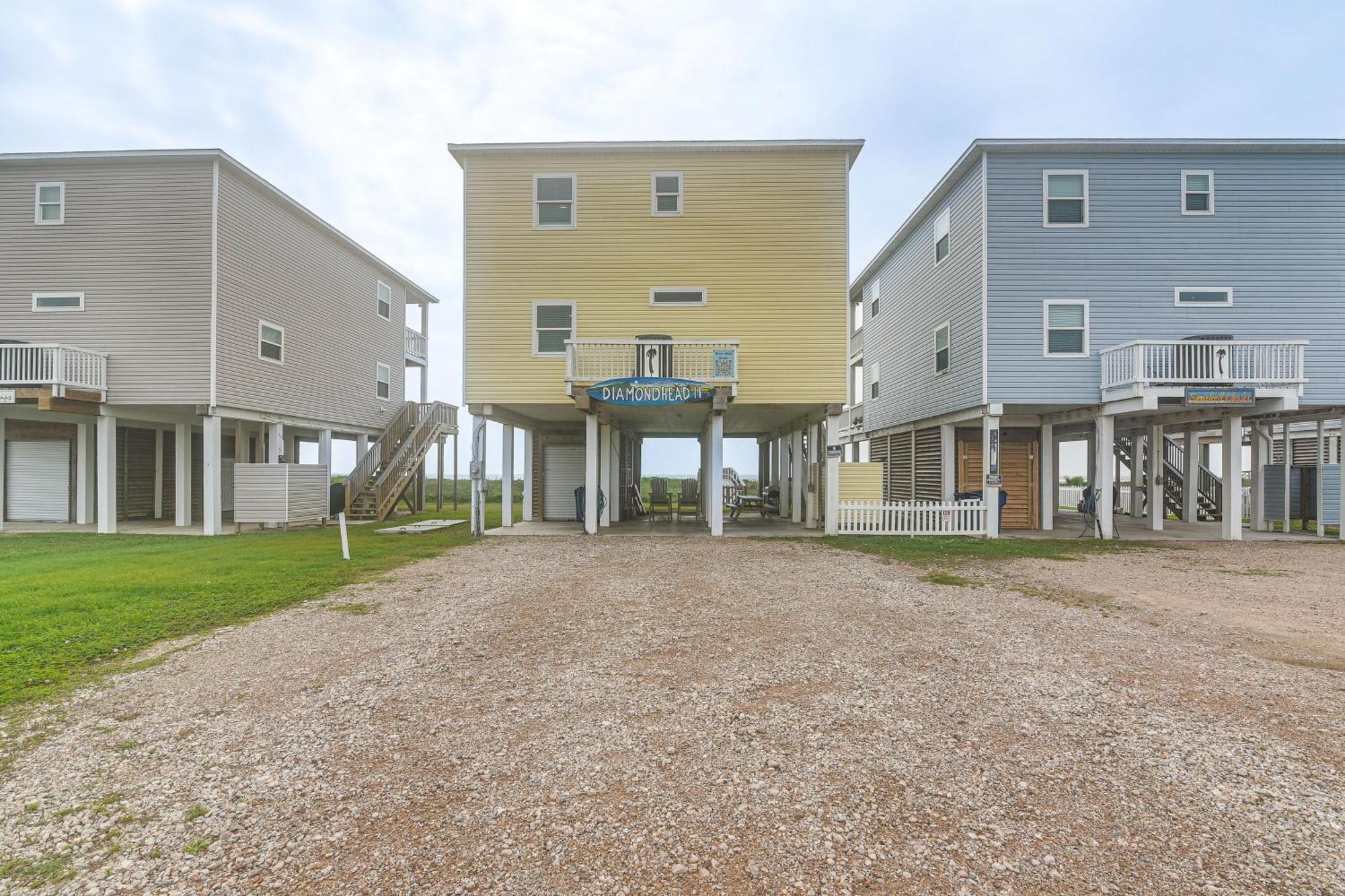 Beachfront Texas Retreat - 2 Decks, Patio And Views! Surfside Beach Luaran gambar
