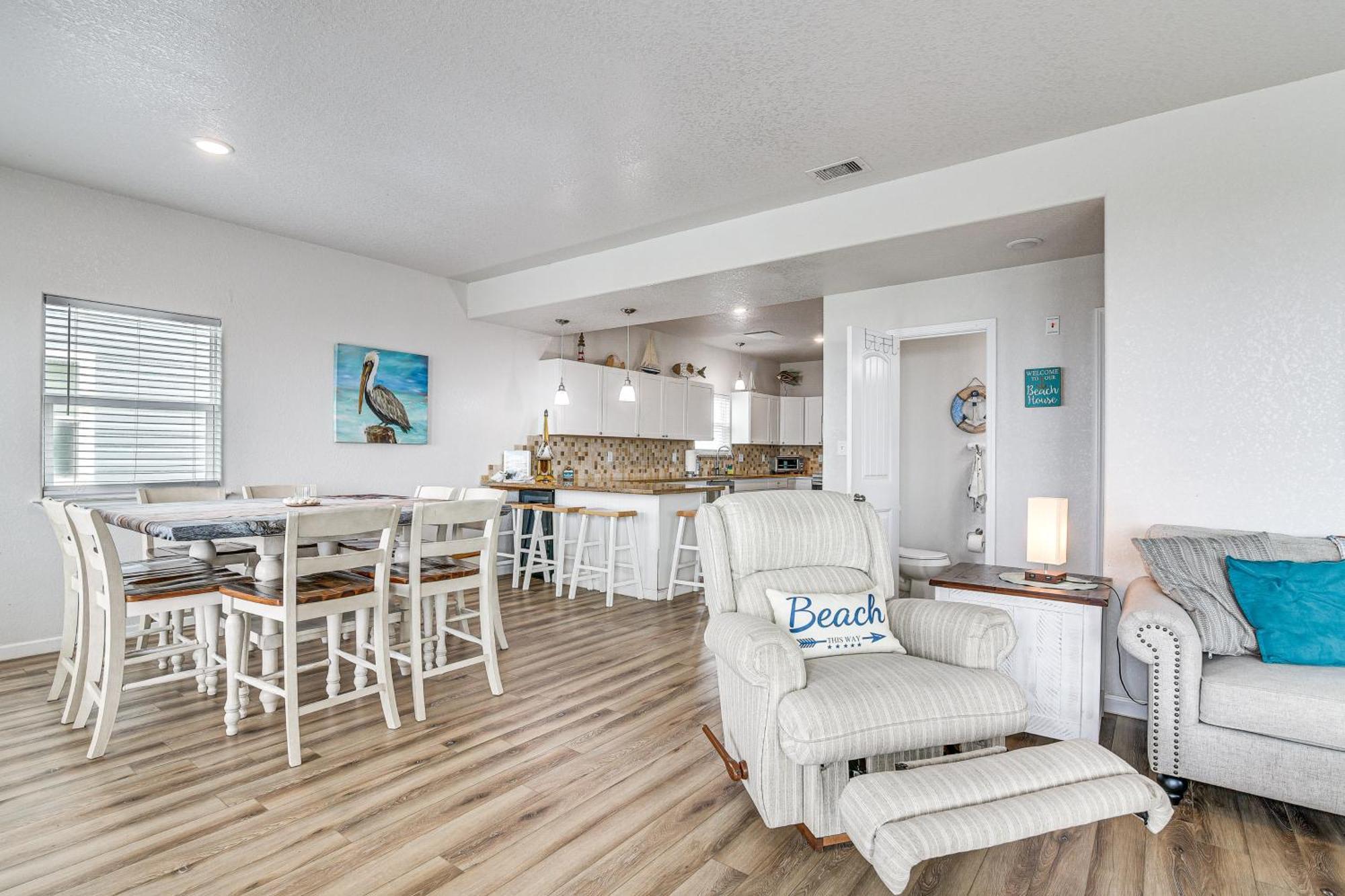 Beachfront Texas Retreat - 2 Decks, Patio And Views! Surfside Beach Luaran gambar